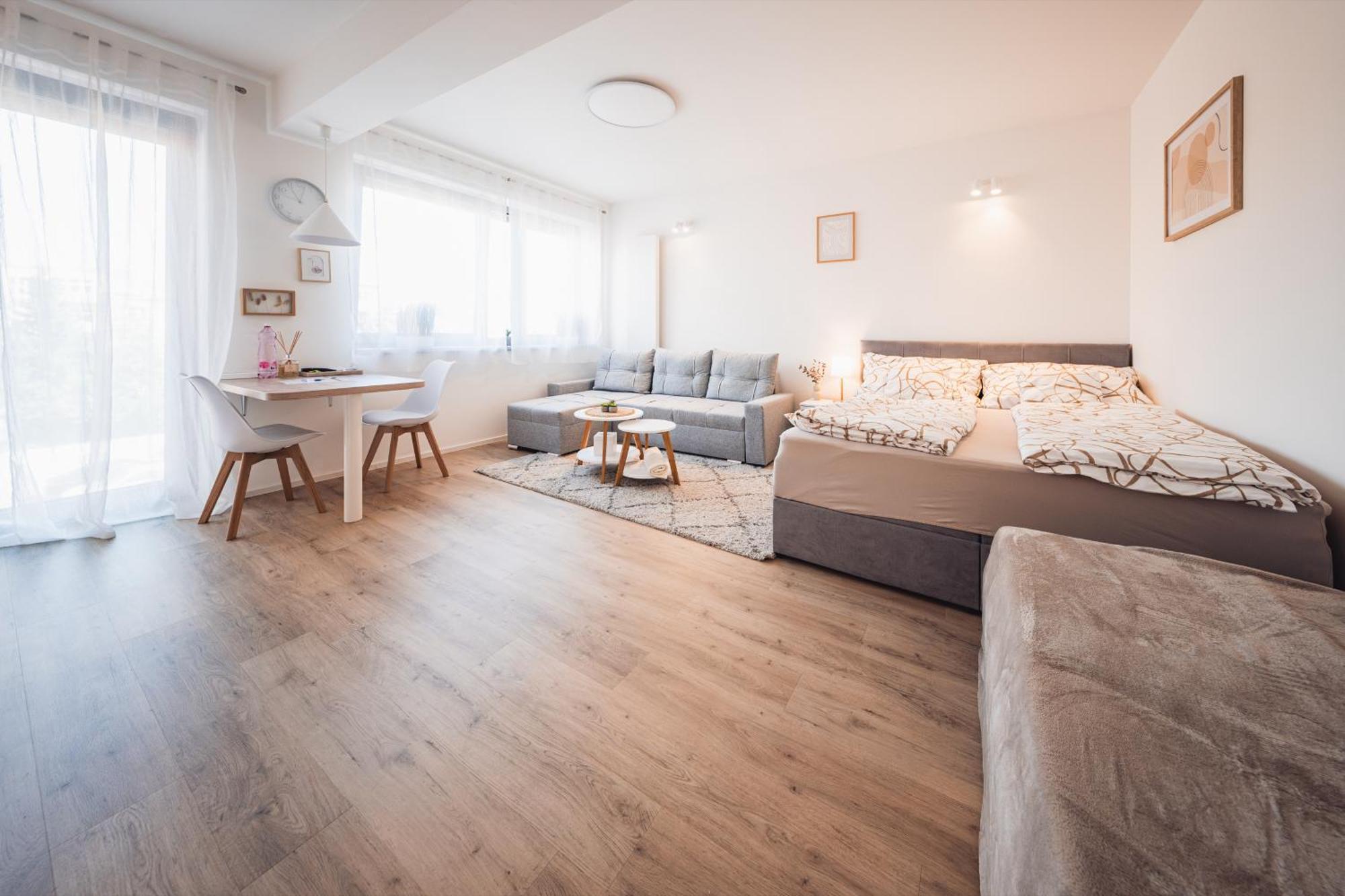 Rezidence Sadova Zlin Apartment Bagian luar foto