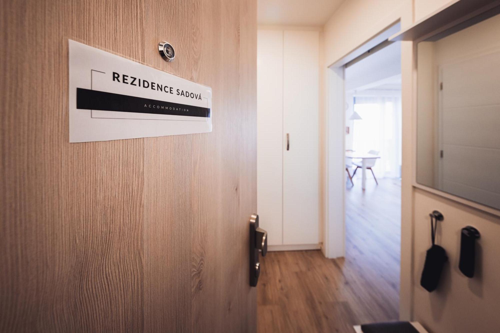Rezidence Sadova Zlin Apartment Bagian luar foto